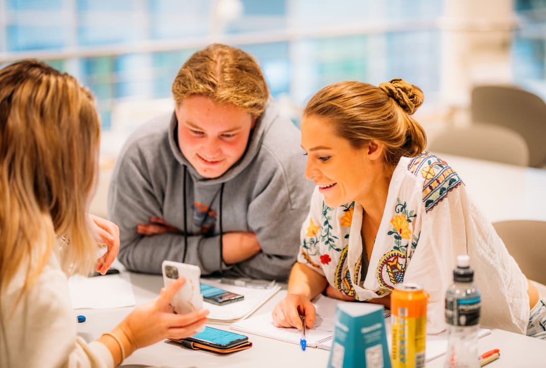 Mat og drikke/Studenten, Bø/kafe_studenten-3827_jhkvnu