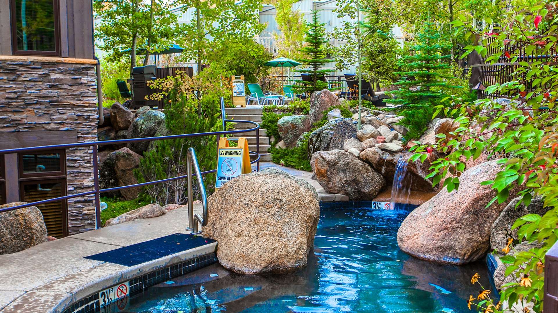 Discover our Aspenwood Condo Rentals in Snowmass Colorado