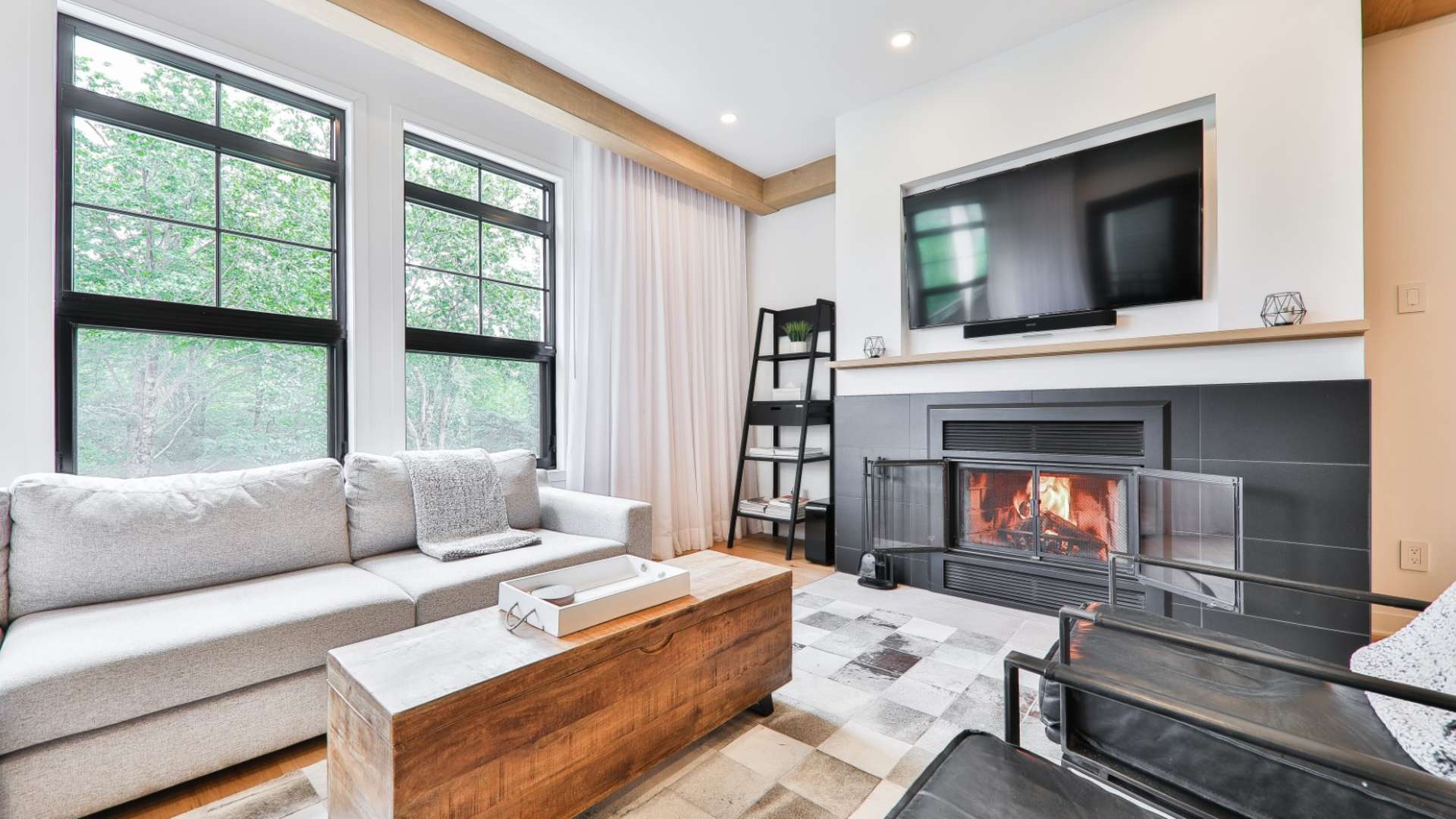 Tremblant Les Eaux 2154 Tremblant Rentals, Luxury Chalet & Condos