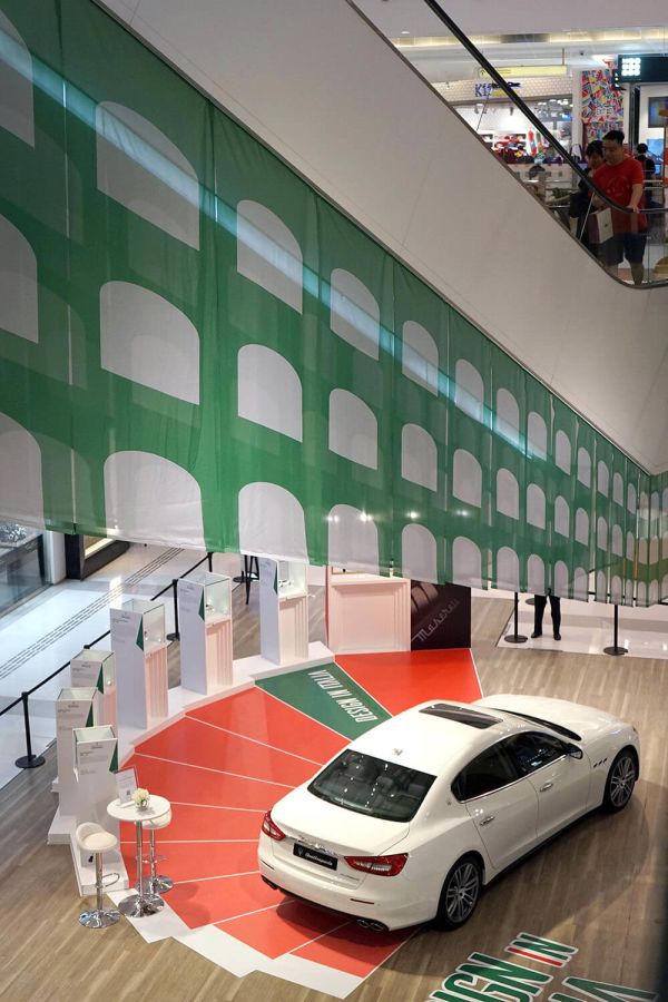 K11 Mall Magnifico Monumento