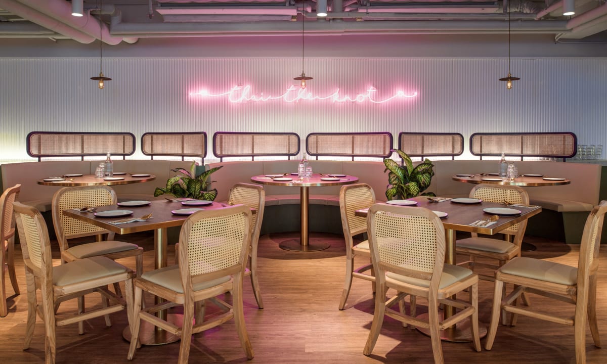 Morokok Restaurant & Bar