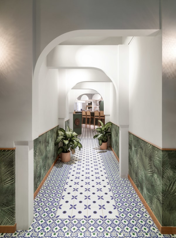 Morokok Restaurant & Bar