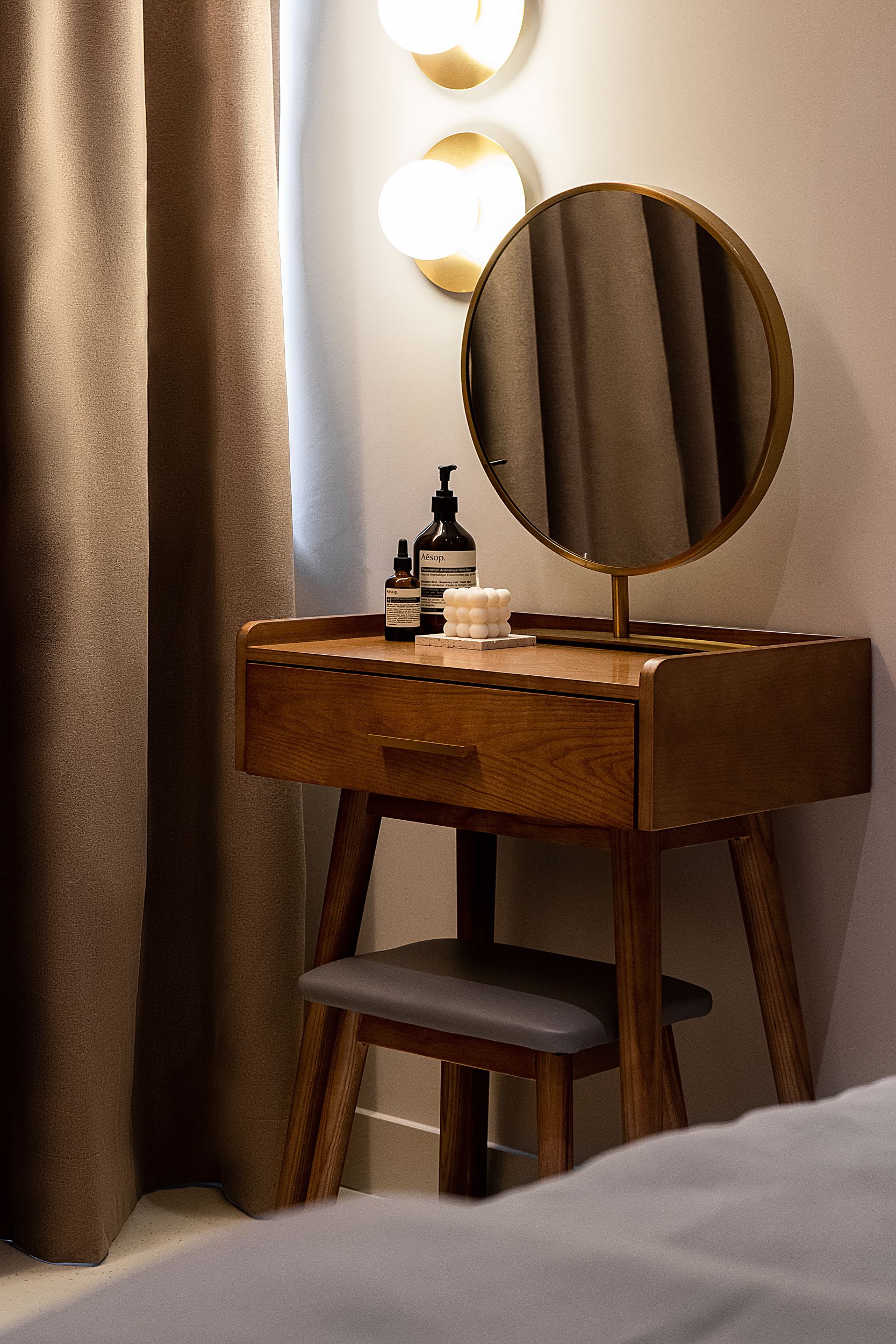 BIPO interior detail