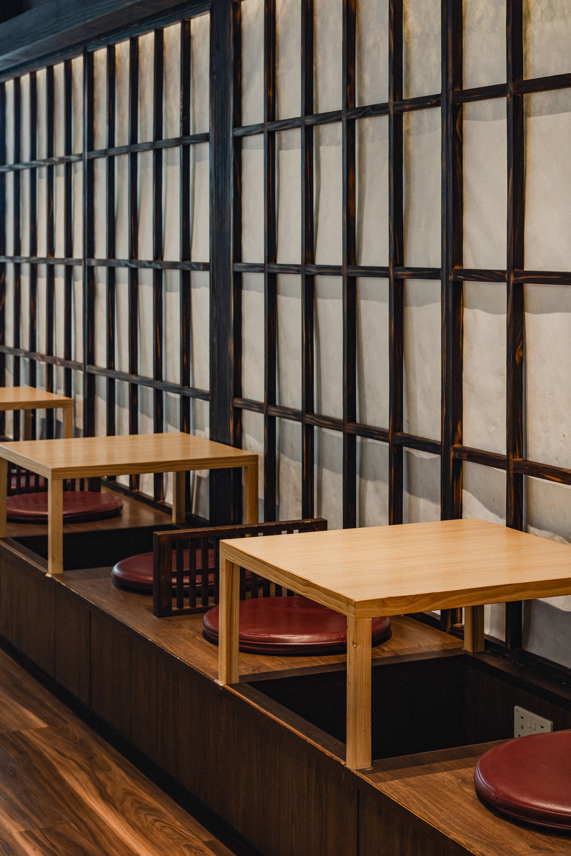 Tera yoho Pancake house seatings close up