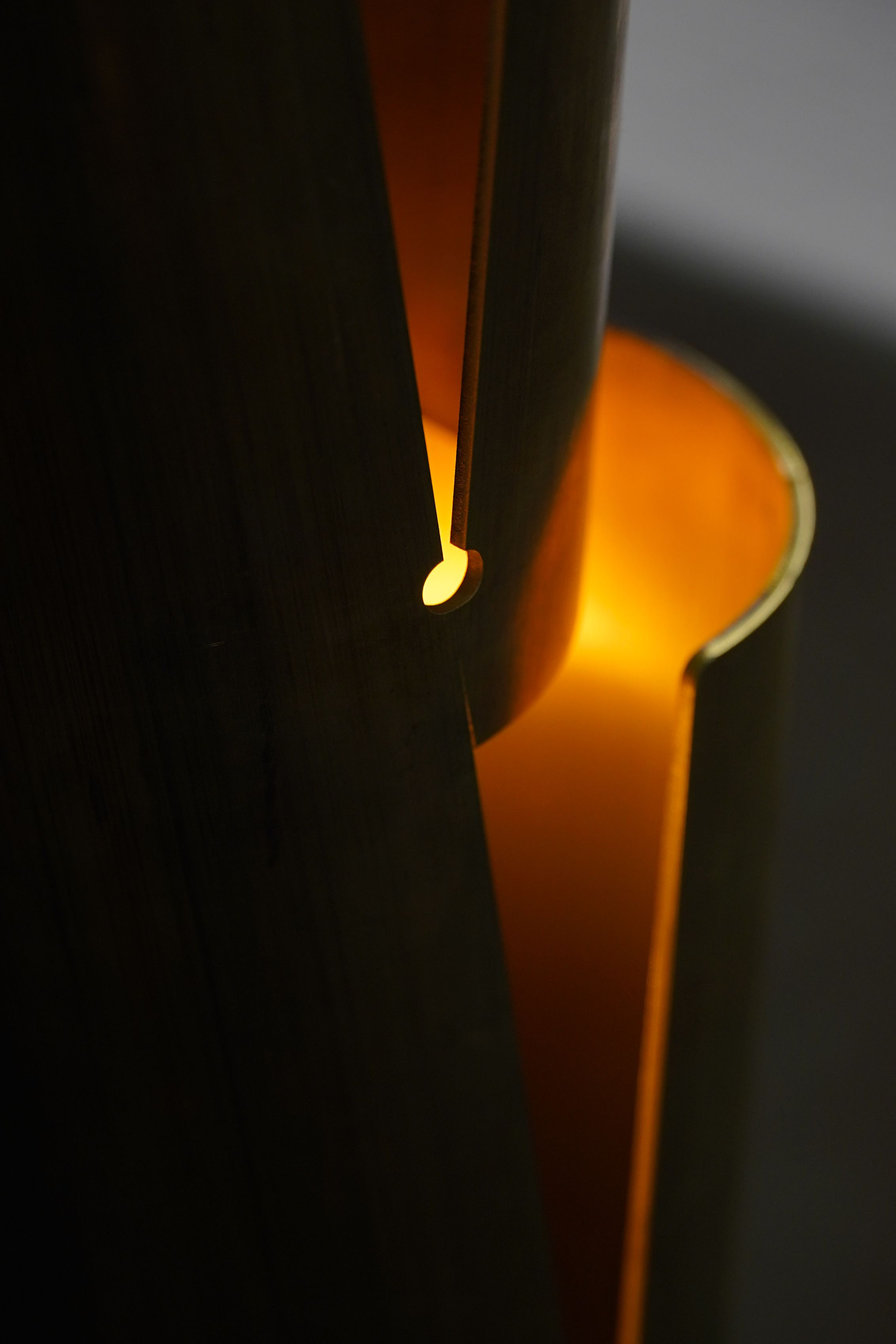 The tube laser cutting technique allows for precise cuts, creating thin joints that maintain the structural integrity of the tube while enabling complex shapes. 