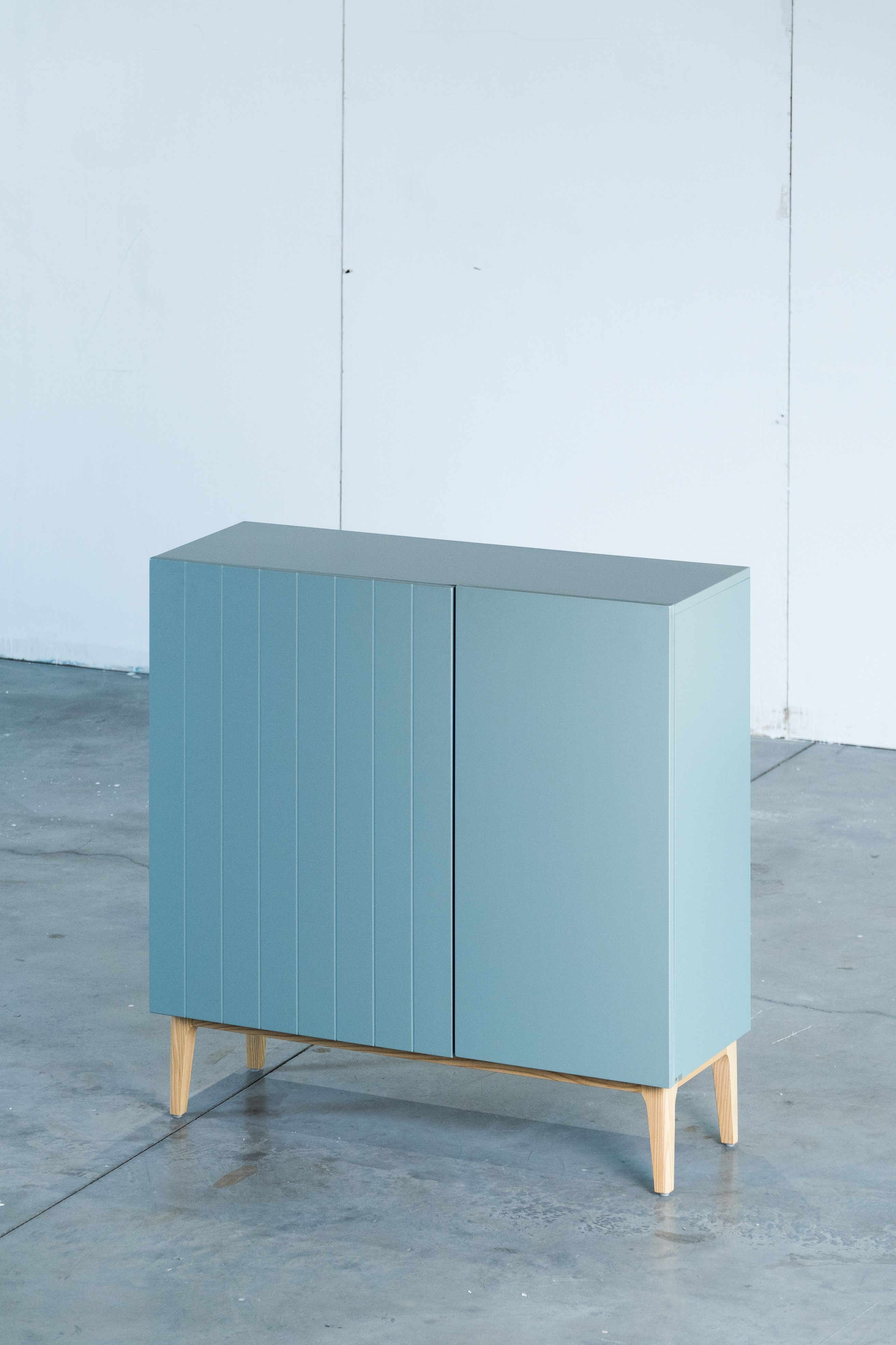 Nourdic cabinet