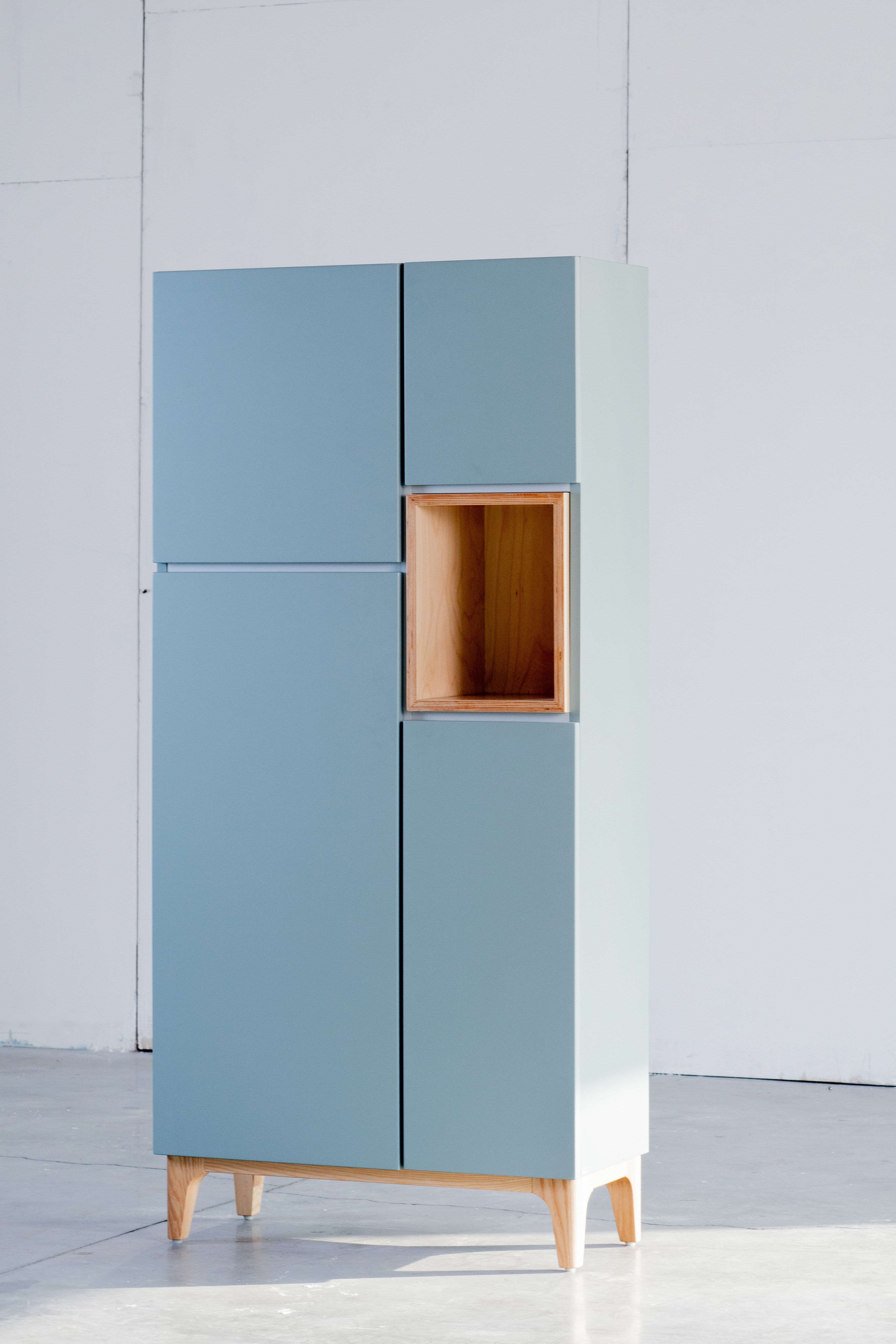 Nourdic big cabinet