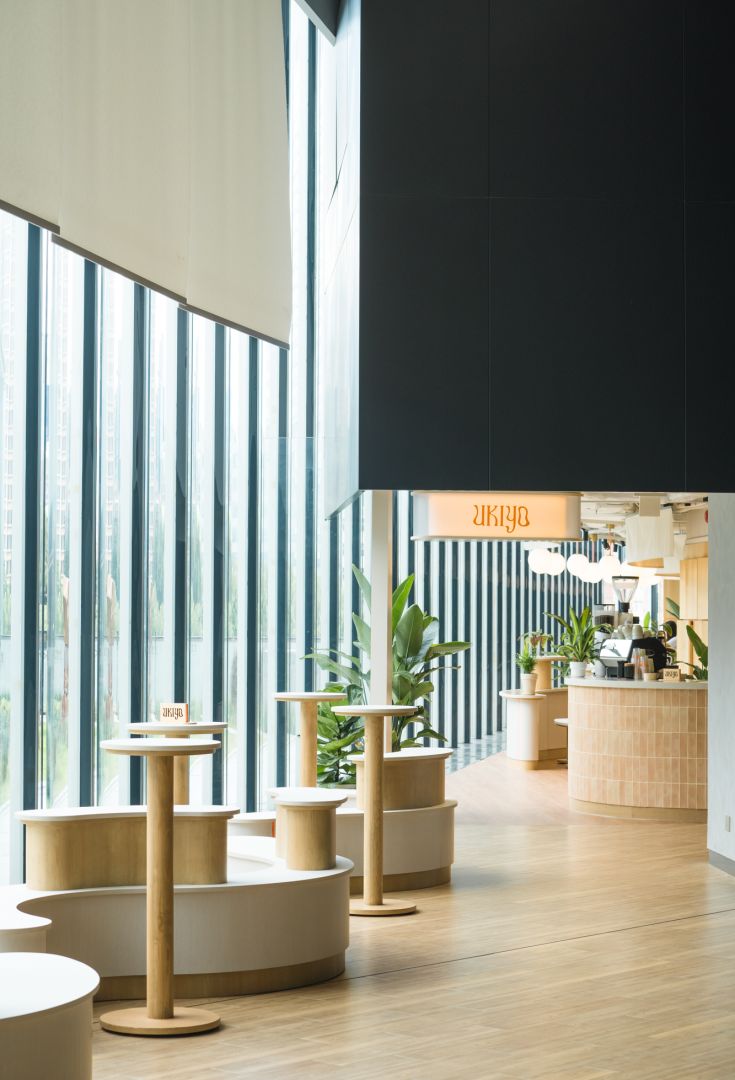 Ukiyo cafe wide shot