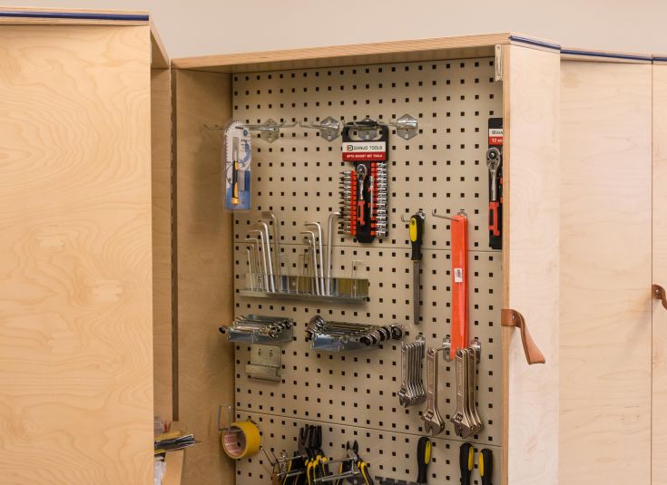 MIT Furniture Series tool box