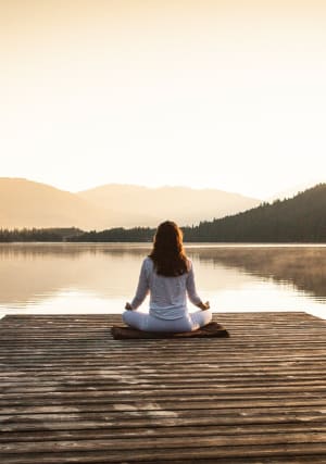 meditazione-donna-benessere