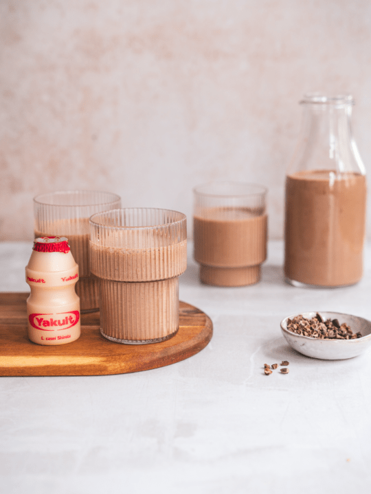 Yakult Rezepte | Schoko-Gewürz-Lassi