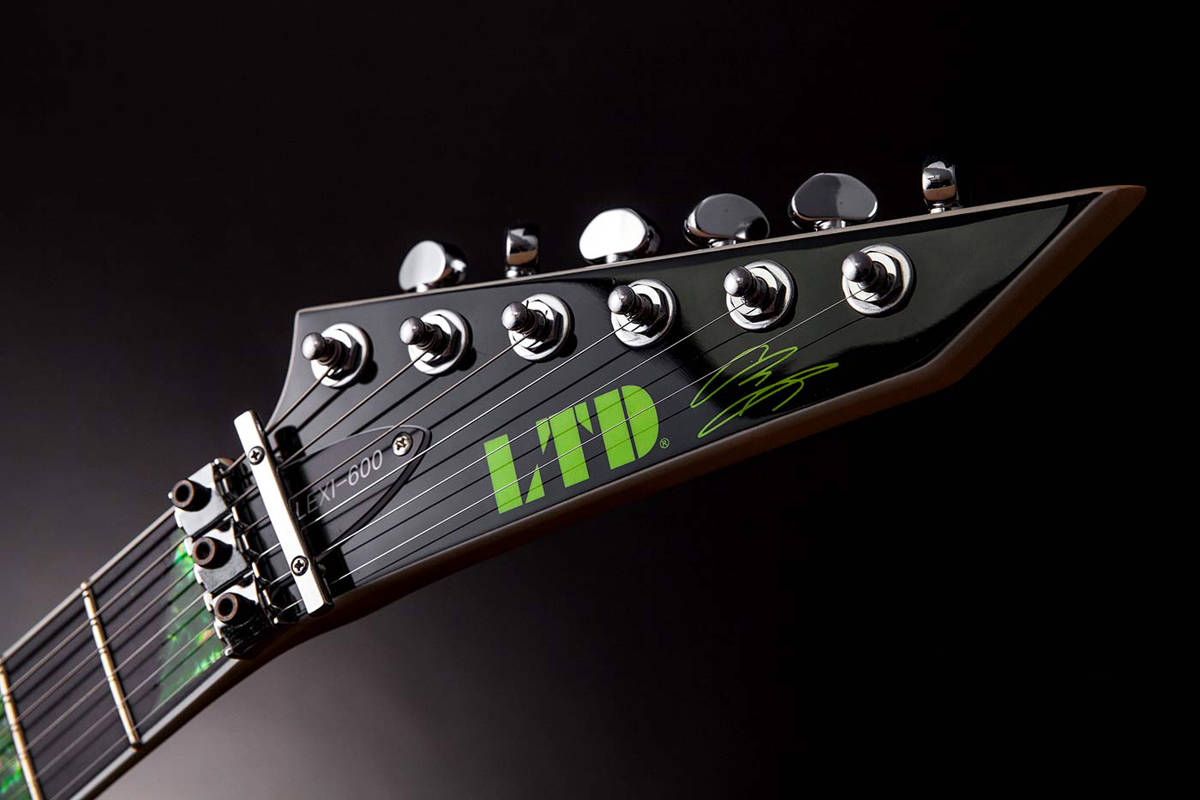 Zdjęcia sprzętu muzycznego