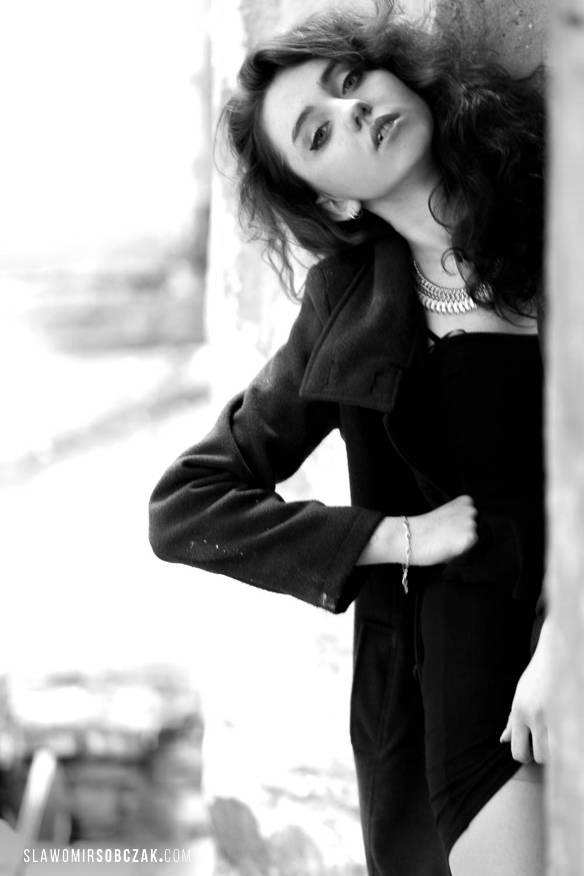 Portrety w scenerii miejskiej