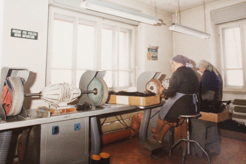 Bidules-Glasses-Frames-Archive IOVES workshopworkshops, created by Costan brothers Ennio and Gildon San Nicolo di Comelico