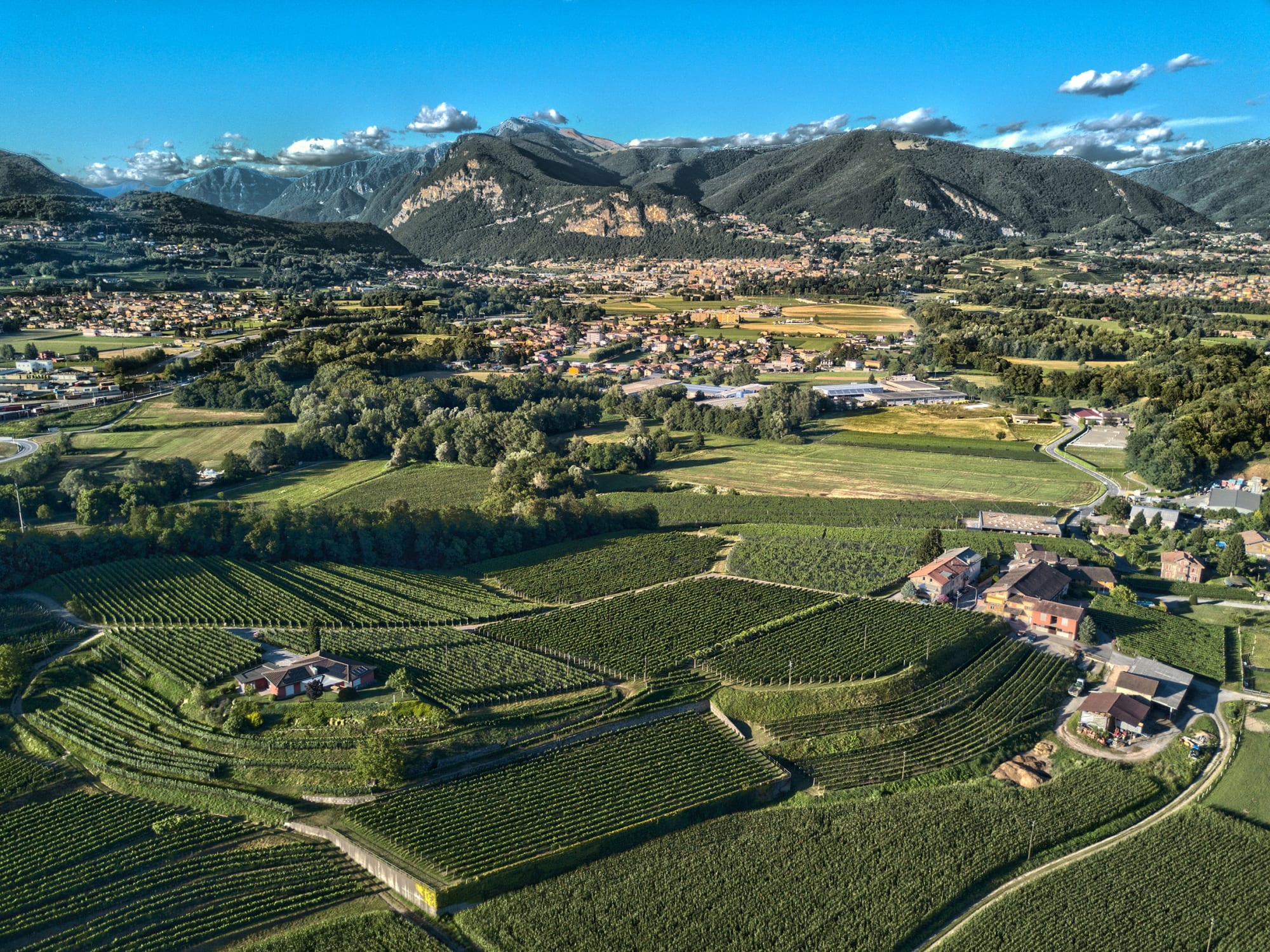 Vista dall'alto sulla valle