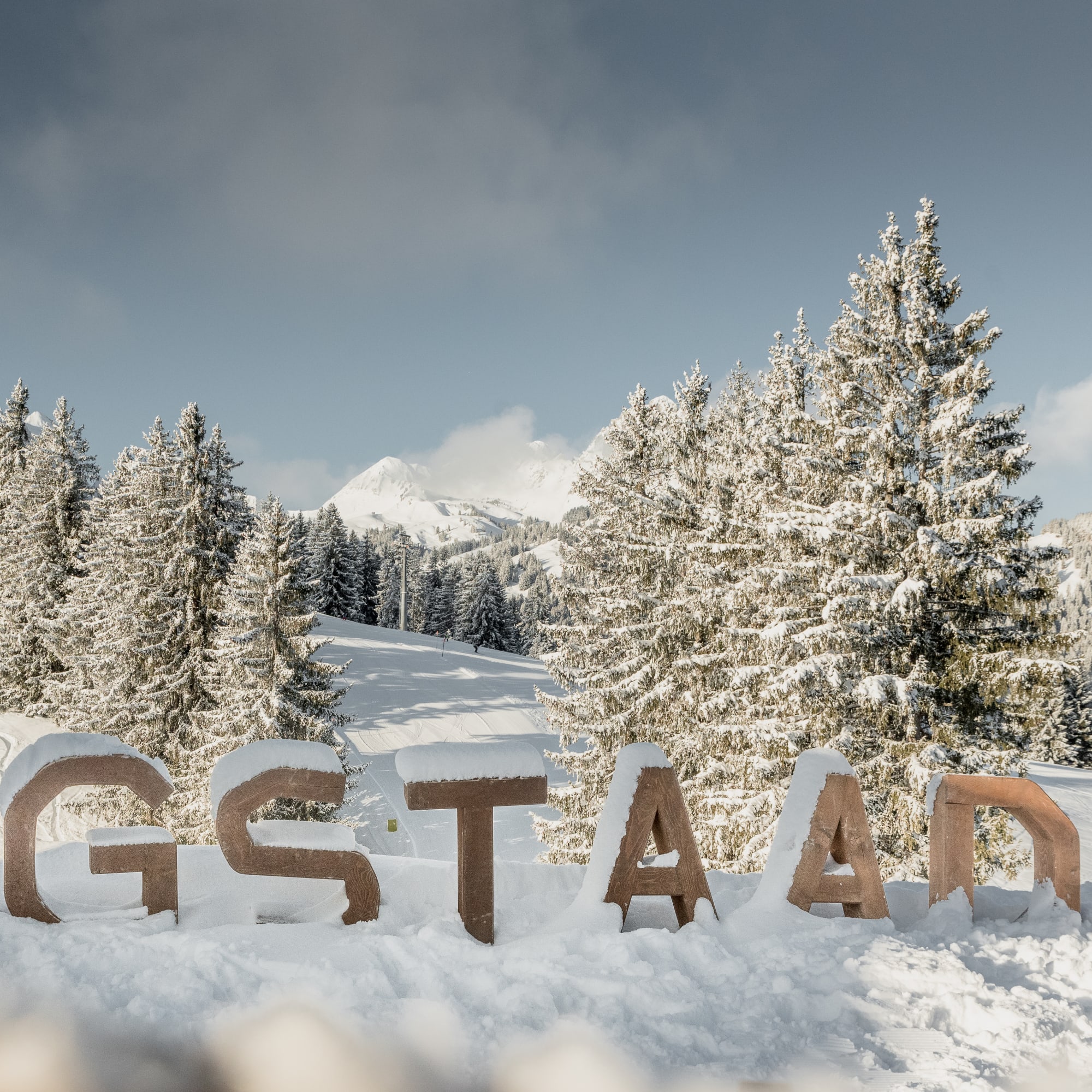 #Logo Gstaad