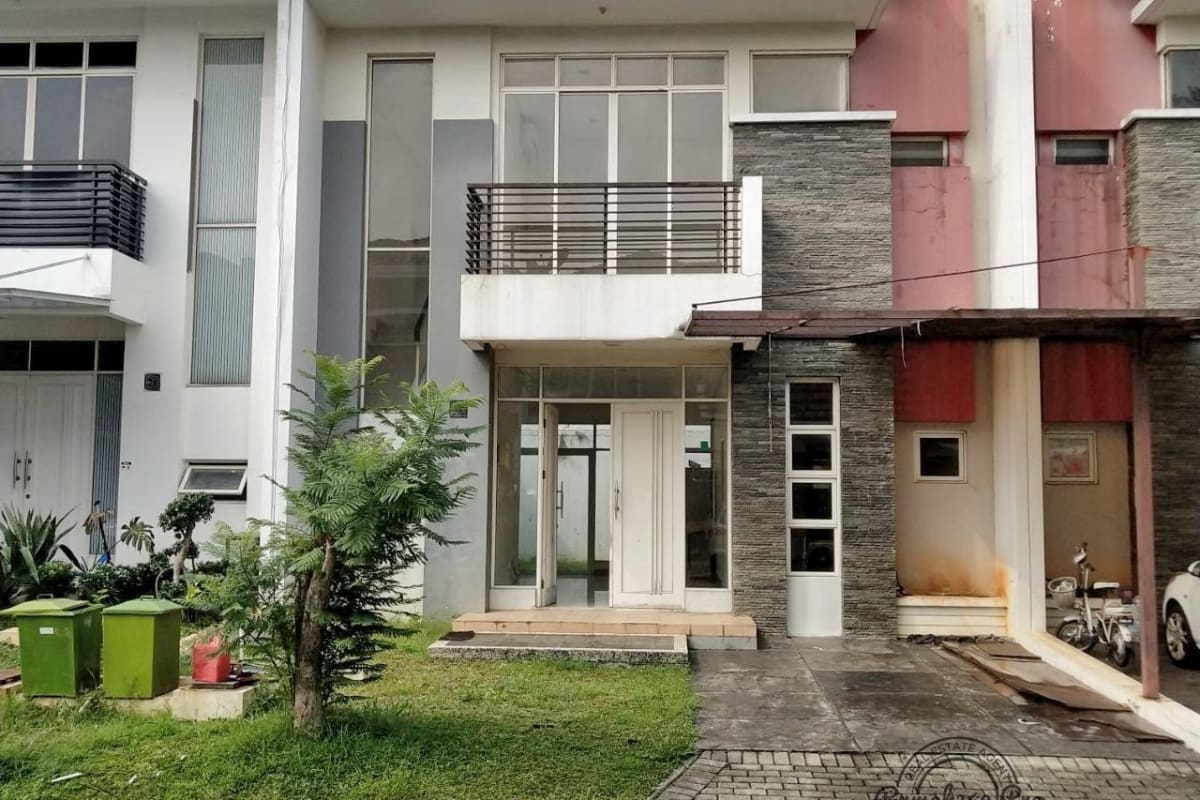Rumah komplek Residence One di Tangerang Selatan - foto 1