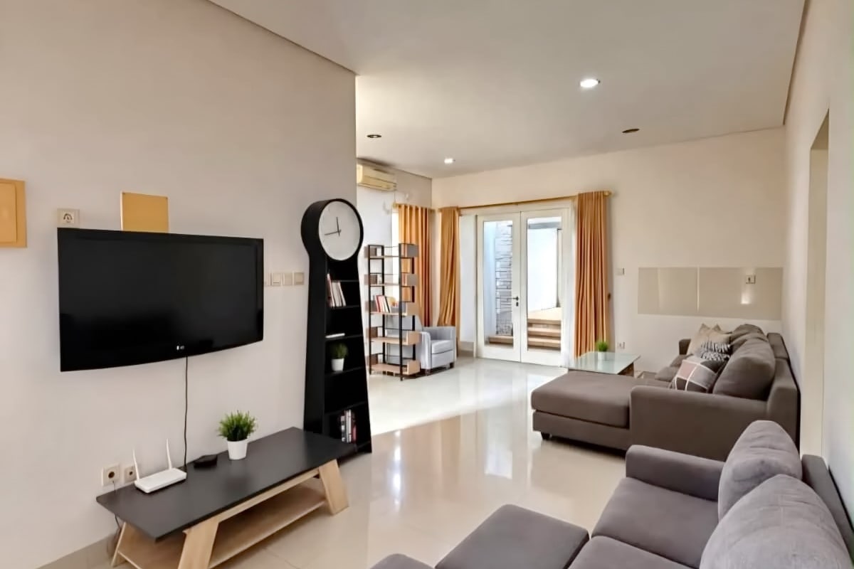 Rumah komplek Residence One di Tangerang Selatan - foto 1