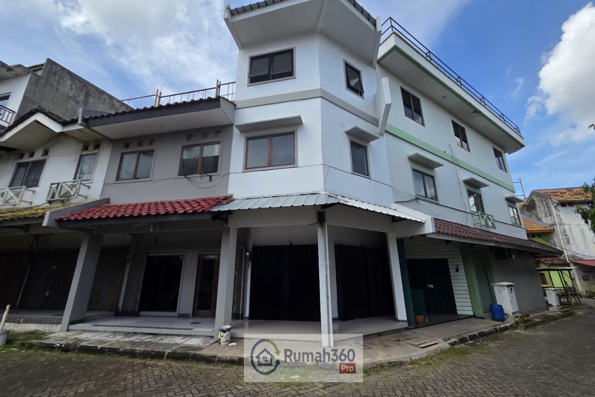 Ruko komplek Ruko Sektor 4 - Sebelah BSD Plaza di Tangerang - foto 1