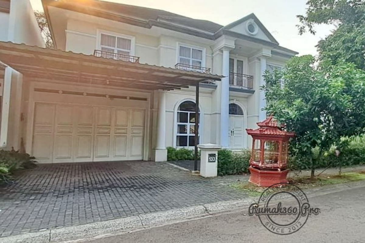 Rumah komplek Fountainebleau Golf Residence di BSD - foto 1
