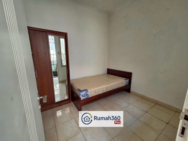 Rumah komplek Simplicity di BSD - foto 9