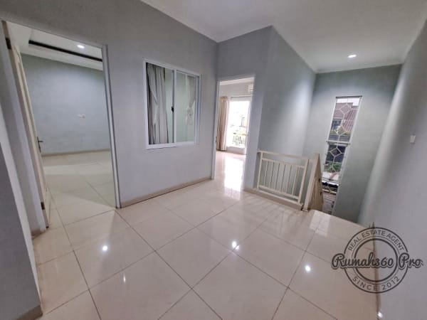 Rumah komplek Melati Mas di Tangerang Selatan - foto 6