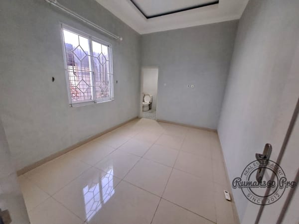 Rumah komplek Melati Mas di Tangerang Selatan - foto 9