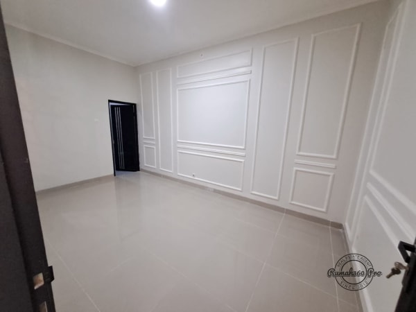 Rumah komplek Delatinos di BSD - foto 4