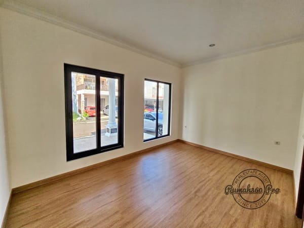 Rumah komplek The Icon di BSD - foto 4