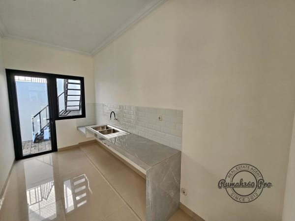 Rumah komplek The Icon di BSD - foto 5