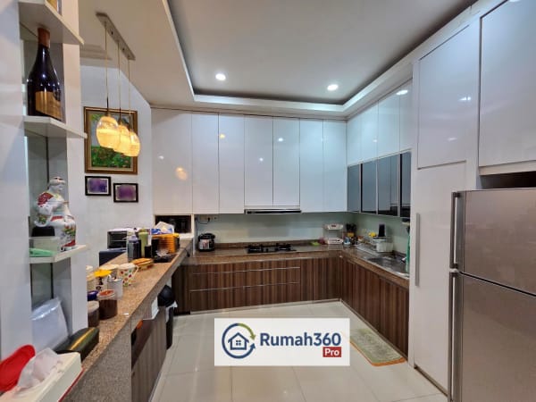 Rumah komplek Delatinos di BSD - foto 3