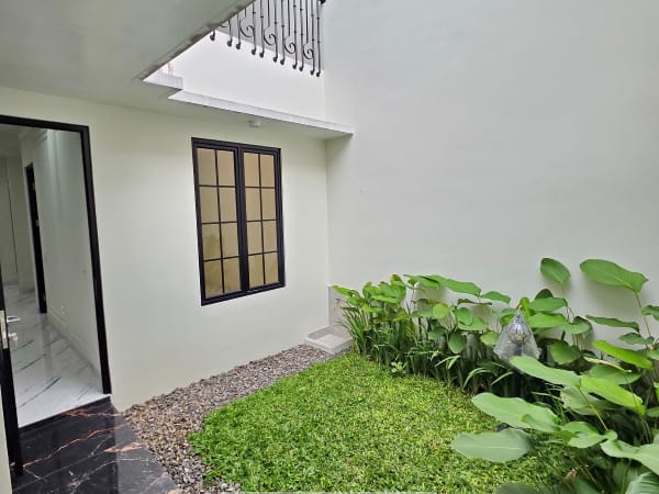Rumah komplek Nusa Loka di BSD - foto 5
