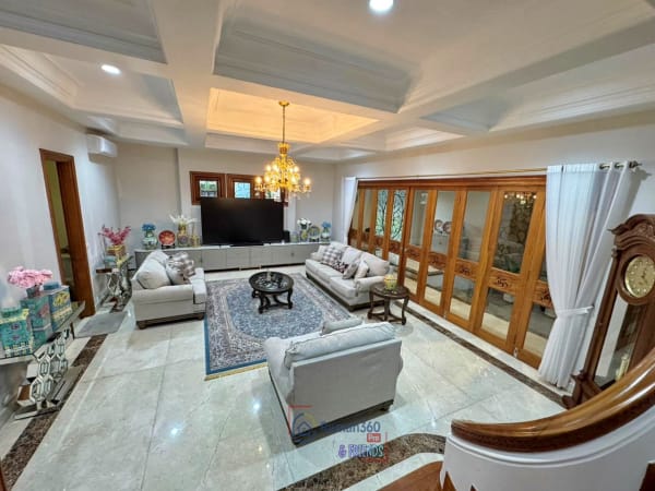Rumah komplek Puspita Loka di BSD - foto 2