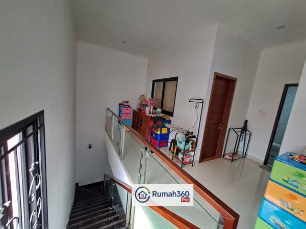 Rumah komplek Melati Mas di Tangerang Selatan - foto 9