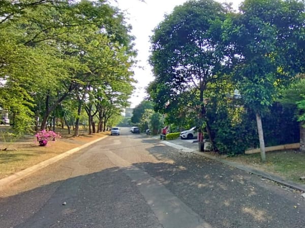 Rumah komplek The Icon di BSD - foto 8