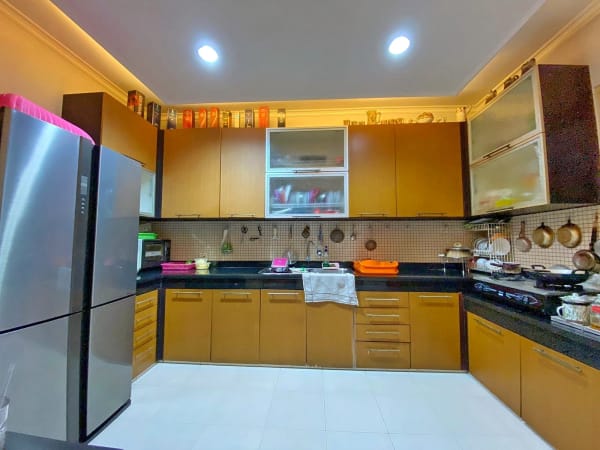 Rumah komplek Pondok Hijau Golf (PHG) di Gading Serpong - foto 4