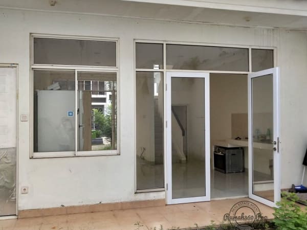 Rumah komplek Residence One di Tangerang Selatan - foto 4