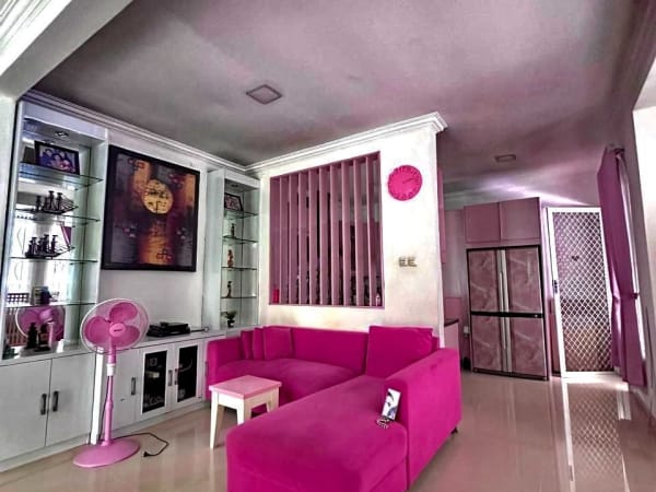 Rumah komplek Neo Catalonia di BSD - foto 2