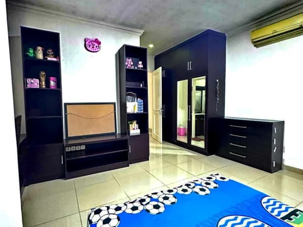 Rumah komplek Neo Catalonia di BSD - foto 6