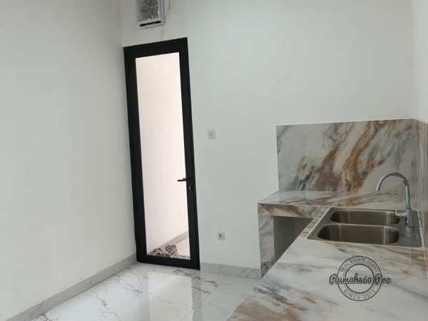 Rumah komplek Foresta di BSD - foto 9