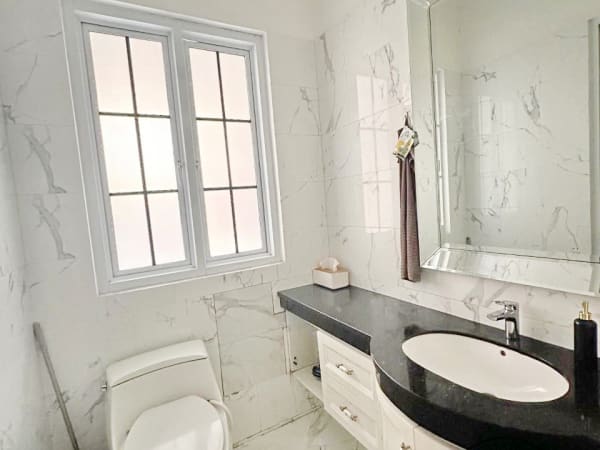 Rumah komplek Serpong Park di Tangerang Selatan - foto 6