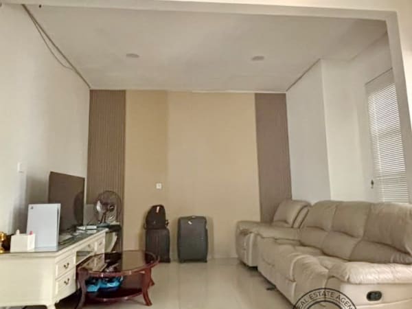 Rumah komplek Residence One di Tangerang Selatan - foto 2