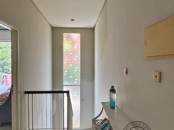 Rumah komplek Residence One di Tangerang Selatan - foto 8