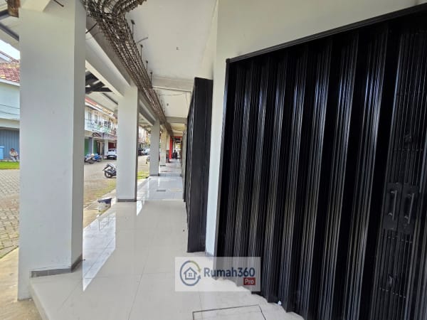 Ruko komplek Ruko Sektor 4 - Sebelah BSD Plaza di Tangerang - foto 3