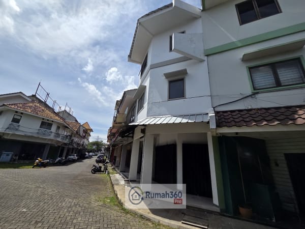 Ruko komplek Ruko Sektor 4 - Sebelah BSD Plaza di Tangerang - foto 10
