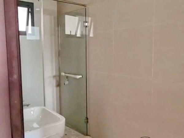Rumah komplek Jadeite di BSD - foto 6