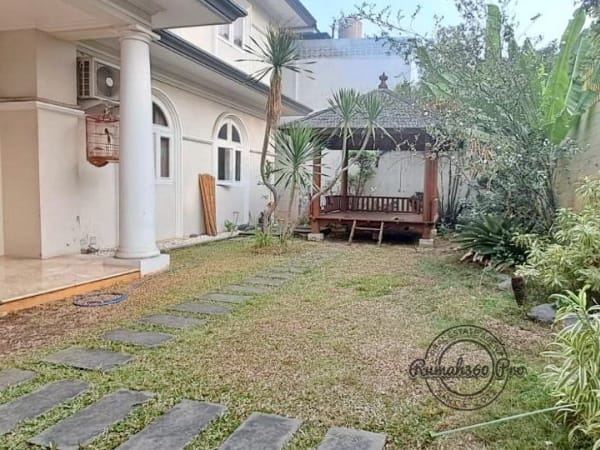 Rumah komplek Fountainebleau Golf Residence di BSD - foto 4