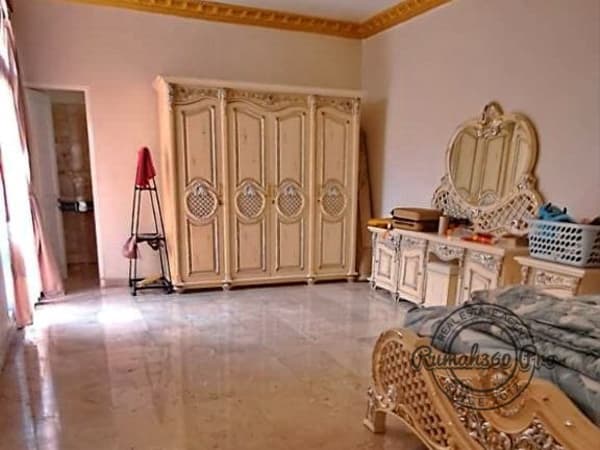 Rumah komplek Fountainebleau Golf Residence di BSD - foto 11