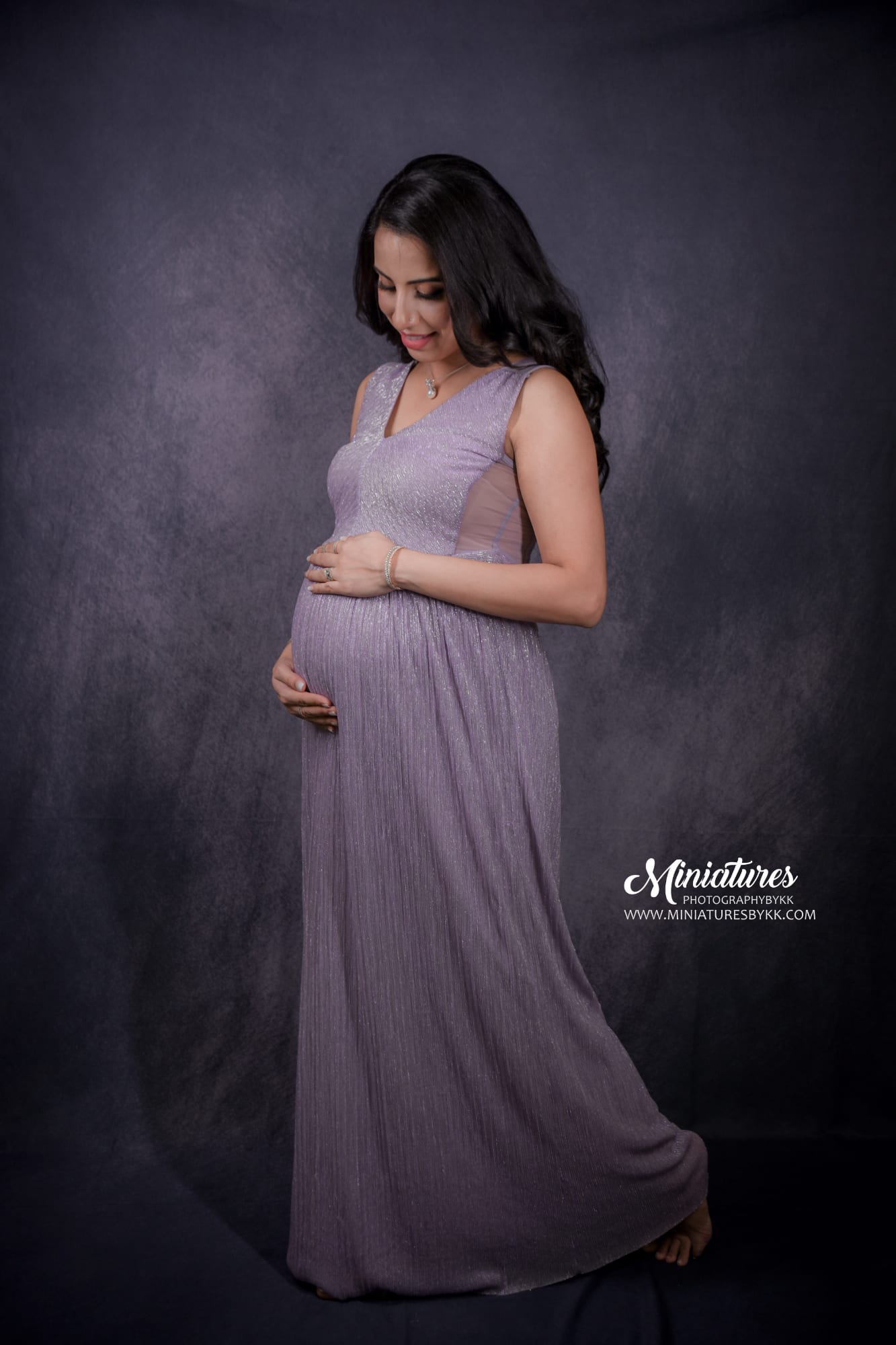 Maternity Session photography by Miniatures, Bangkok — 30