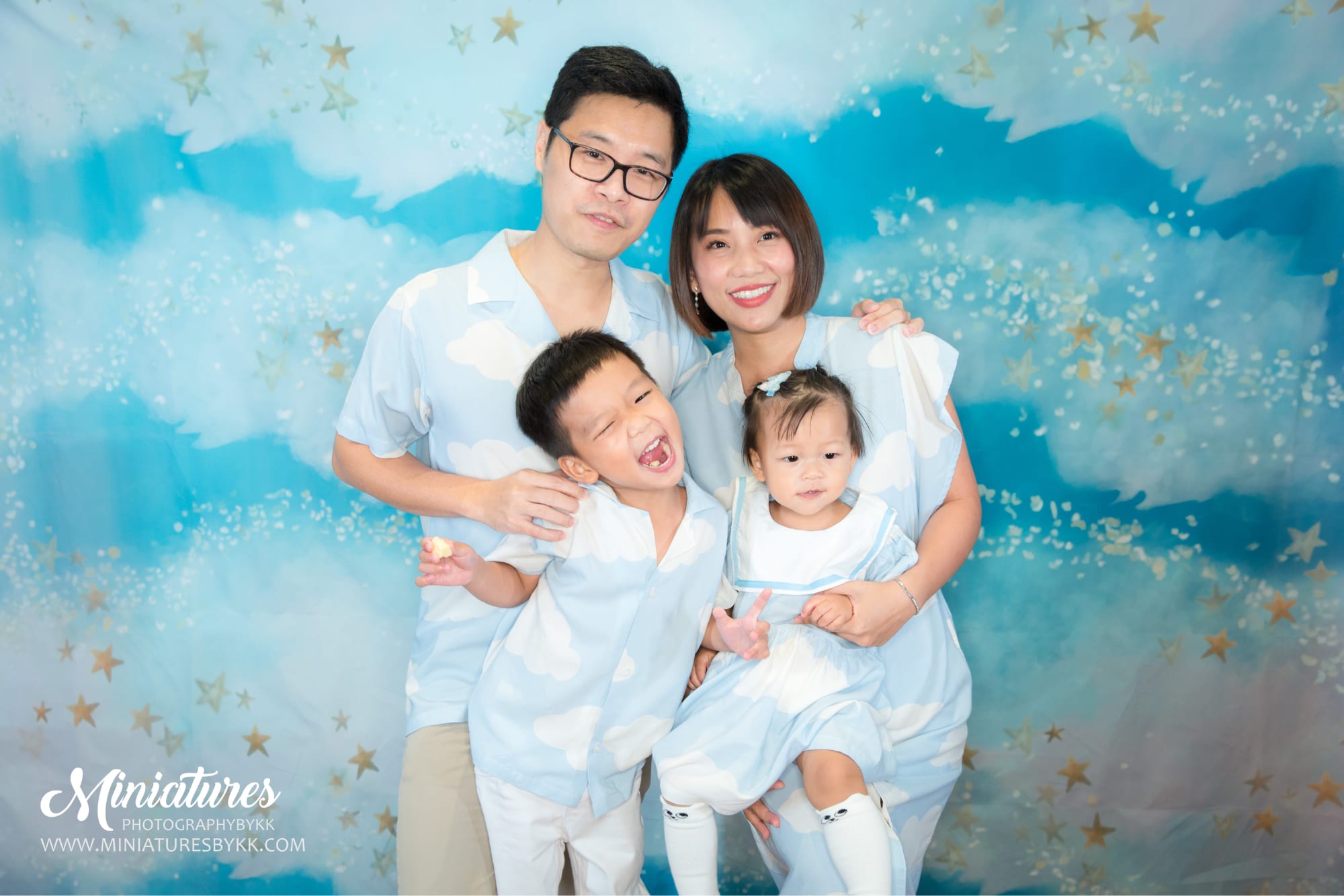 Family Portraits photography by Miniatures, Bangkok — 15
